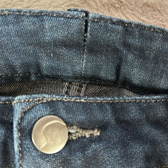 Joe's Jeans Bootcut flared Taylor Dark Wash MID Rise jeans sz 30 - Picture 9 of 9